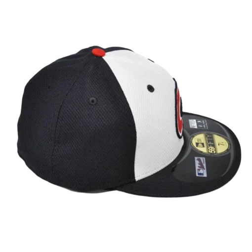 New Era - 59Fifty Atlanta Braves - Weiß/Schwarze Fitted Capsecond view